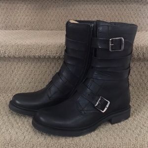Frye black Veronica tanker Boots size 8